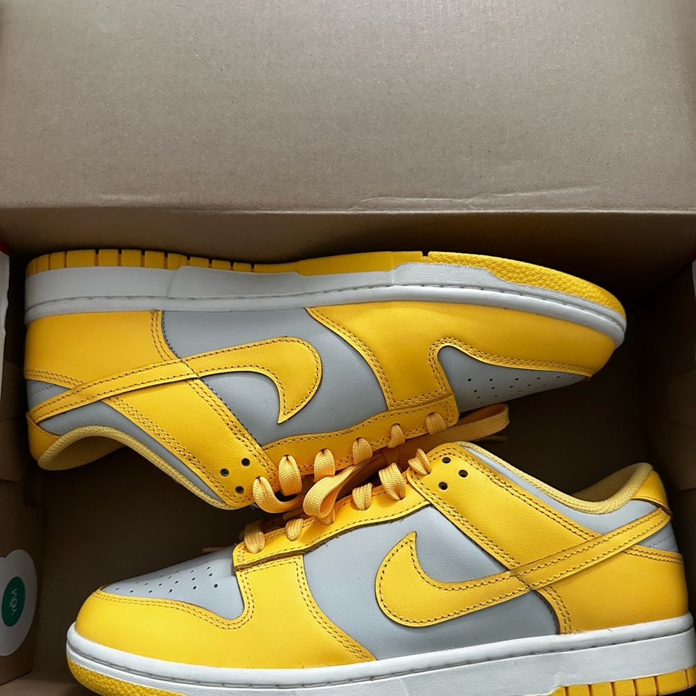 Nike Women’s Dunk Low “Citron Pulse”
